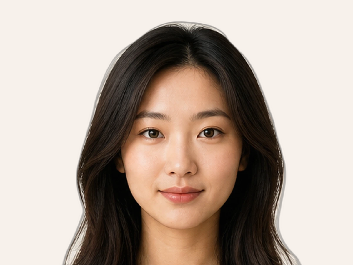 Oval face women reference