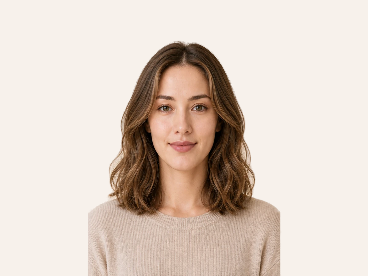 Shoulder-Length Waves hairstyle for oblong face