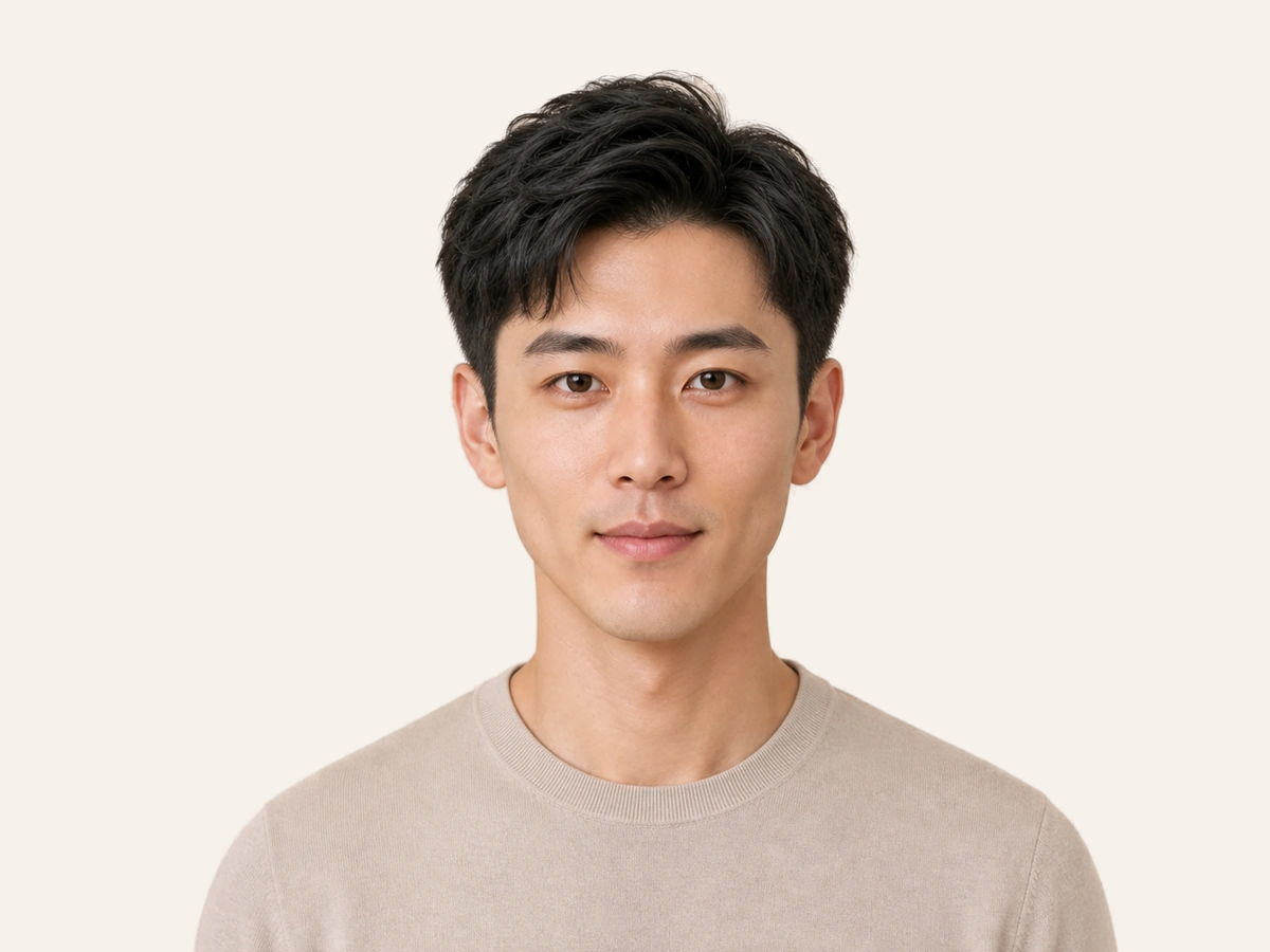 Soft Taper hairstyle for diamond face
