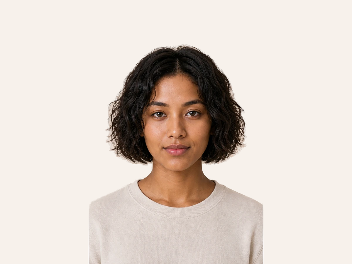 Textured Bob hairstyle for diamond face